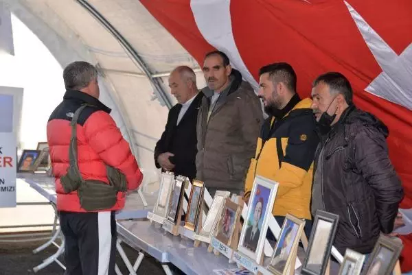 EVLAT NÖBETİNDEKİ ANNE: OĞLUM, MEHMET'İM, YAVRUM DÖN GEL