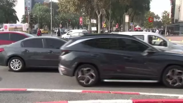 Son dakika haberleri! Fatih'te 7 yaşındaki çocuğun hayatını kaybettiği motosiklet kazası kamerada