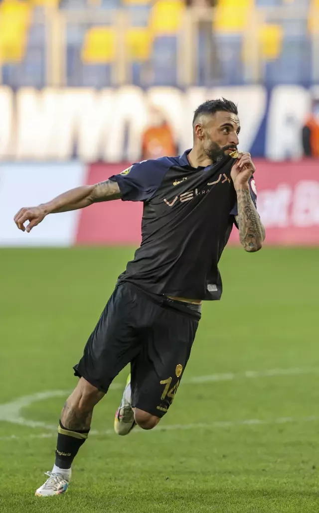Ziraat Türkiye Kupası: MKE Ankaragücü: 3 Nazilli Belediyespor: 0