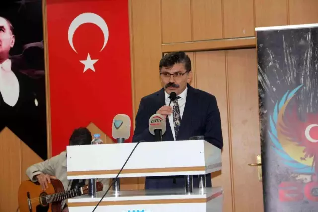 Gençlik, Şuur, Özgüven ve İletişim konferansı