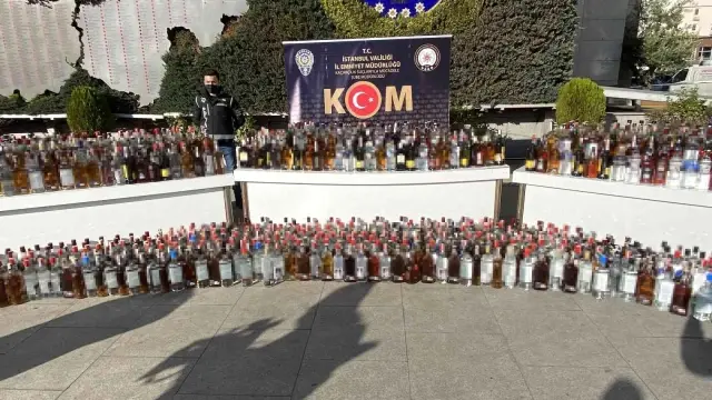 İstanbul'da yılbaşı öncesi 10 ton sahte alkol ele geçirildi