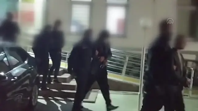 Eğlence mekanında çıkan kavgada 25 şüpheliden 19'u tutuklandı