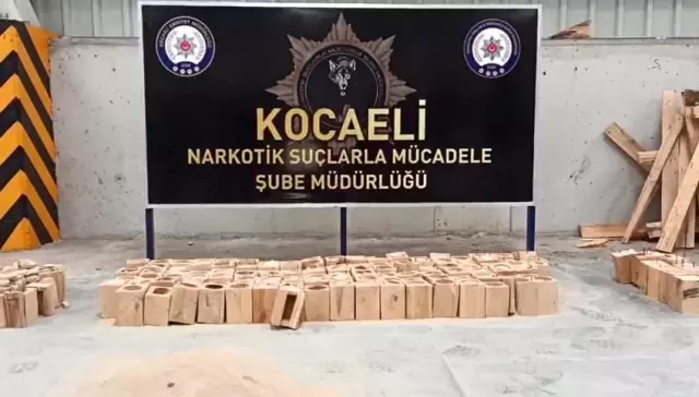 Palet takozlarına zulalanan eroini narkotik köpeği 'Millov' buldu