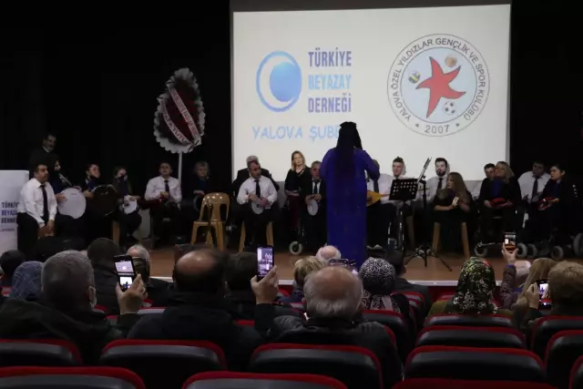 Engelli bireyler konser verdi