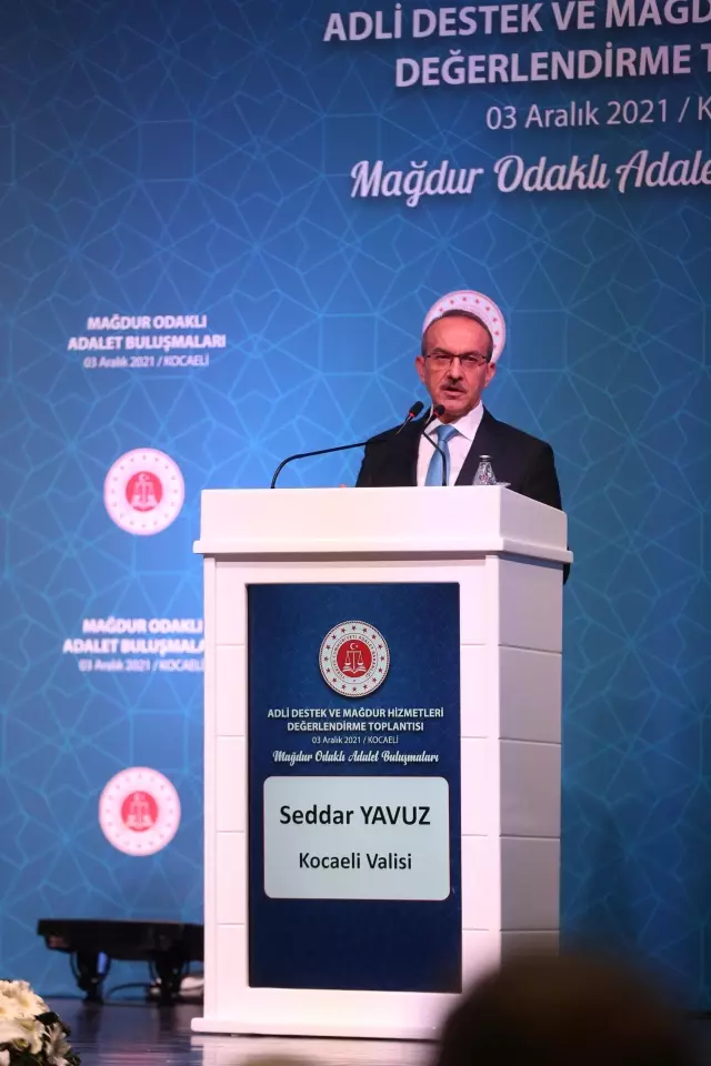 Adalet Bakanı Gül, Mağdur Odaklı Adalet Buluşmaları Toplantısı nda konuştu: (1)