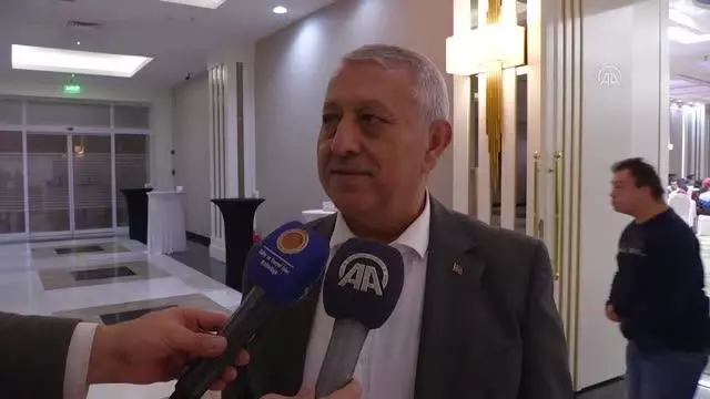 Afyonkarahisar Belediye Başkanı Zeybek: Fenerbahçe'yi Pendikspor yenebildiyse, Afjet Afyonspor da yenebilir