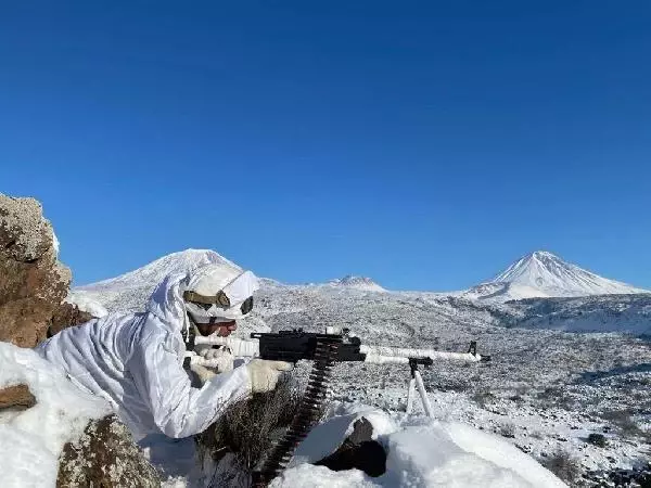 Son dakika: Ağrı, Kars ve Erzurum'da 'Eren Kış-10 Operasyonu' başlatıldı