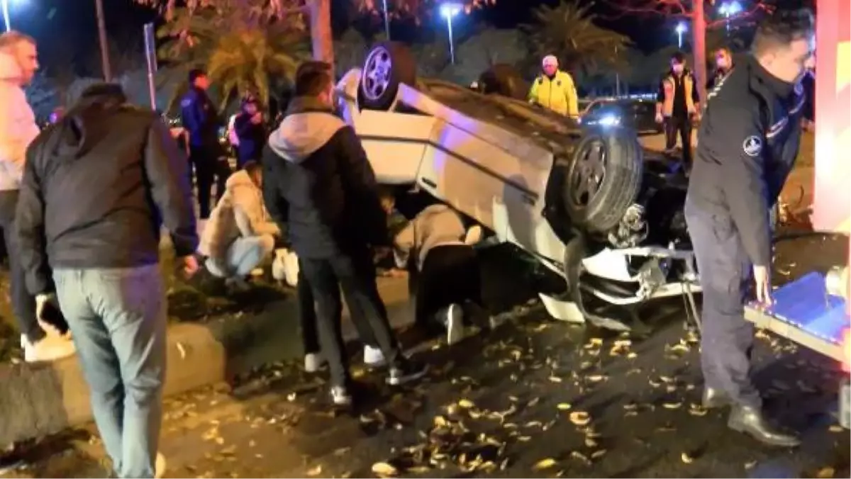 Aşırı süratli otomobil Kartal sahil yolunda taklalar attı: 1 yaralı