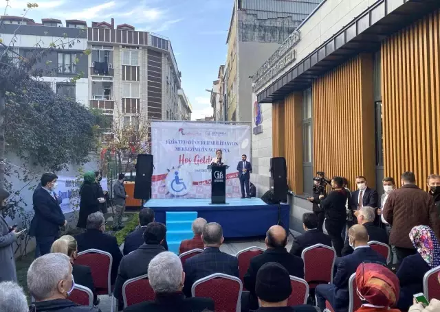Bakan Yanık: Engelli vatandaşlarımıza ilişkin hiçbir hizmeti zaten yeterli görmüyoruz
