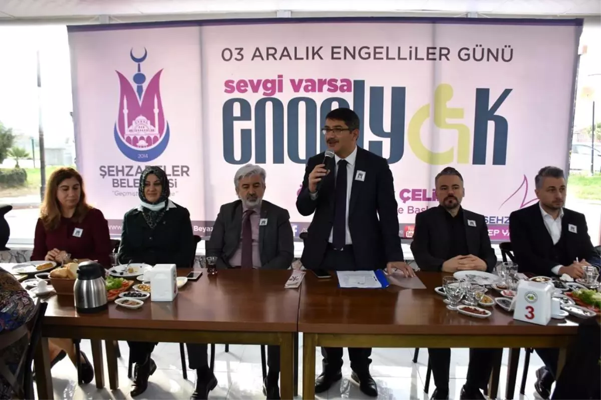 Başkan Çelik'ten Dünya Engelliler Günü jesti