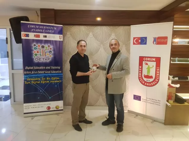Çorum Mehmetçik Lisesi öğretmenleri İspanya'da eğitim programına katıldı
