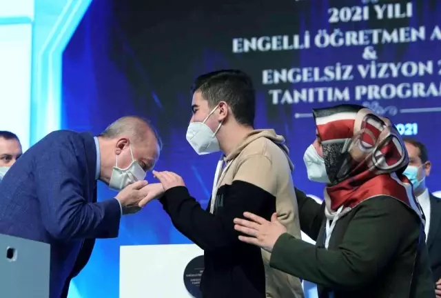 Cumhurbaşkanı Erdoğan 750 engelli öğretmenin atama töreninde konuştu