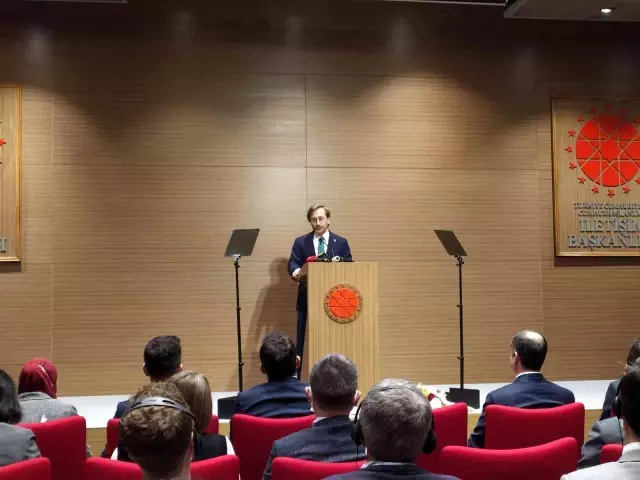 Cumhurbaşkanlığı İletişim Başkanı Altun, Uluslararası Medya Mensupları Türkçe Eğitimi Sertifika Törenine katıldı