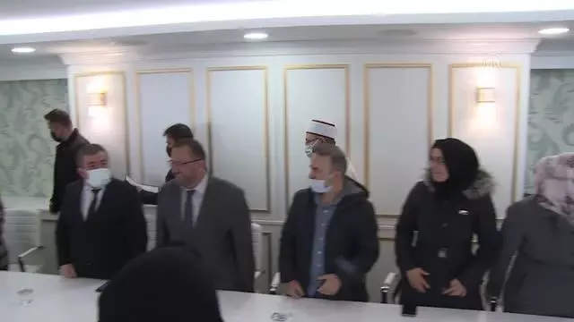 Diyanet İşleri Başkanı Erbaş görme engelli öğrencileri kabul etti