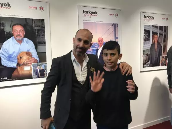 FARK YOK SEVGİ VAR' SERGİSİ BEYOĞLU'NDA GERÇEKLEŞTİ