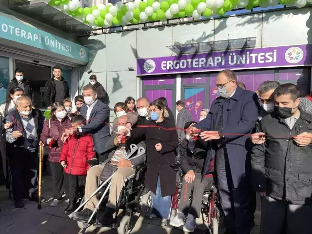 Gaziosmanpaşa'da engelliler için fizyoterapi ve ergoterapi üniteleri açıldı