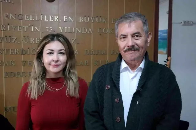 Görme engellilerden anlamlı konser