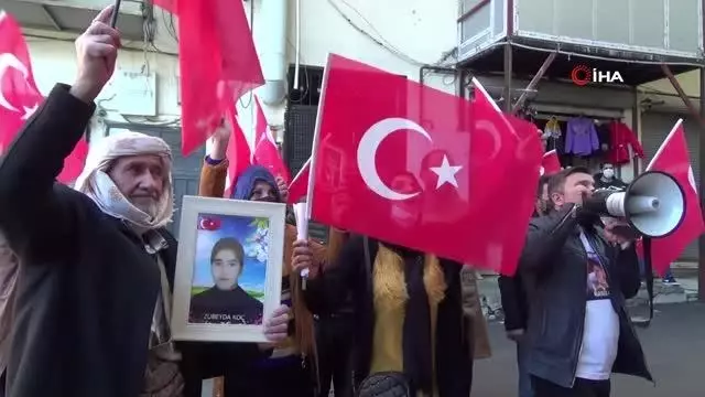 Hakkari'de evlat nöbeti 22. haftasında