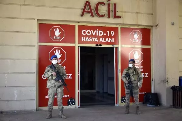 HASTANEDE HUSUMETLİ AİLELERİN KAVGASI 2'Sİ AĞIR, 3 YARALI