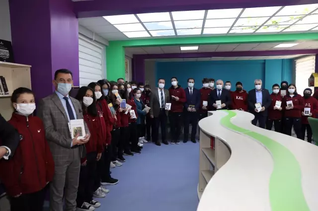 Kapaklı'da kitap bağışı kampanyası başlatıldı