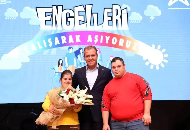 Mersin Büyükşehir Belediyesi, 'Engelleri Çalışarak Aşıyoruz' etkinliği düzenledi