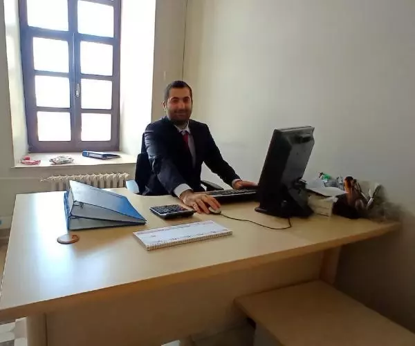 OTİZMLİ BATUHAN, EKPSS'DE TÜRKİYE 71'İNCİSİ OLDU