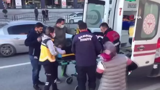 Samsun'da feci kaza: Direksiyon hakimiyetini kaybetti, kaldırımda yürüyen yayalara böyle çarptı