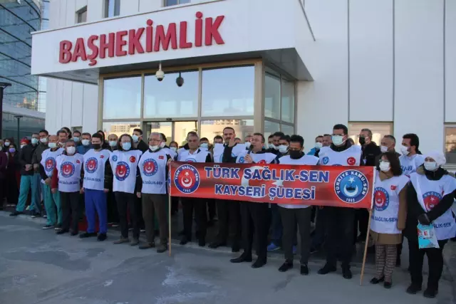 Türk Sağlık-Sen, doktorlara yapılan iyileştirmenin tüm sağlık çalışanlarını kapsamasını istedi