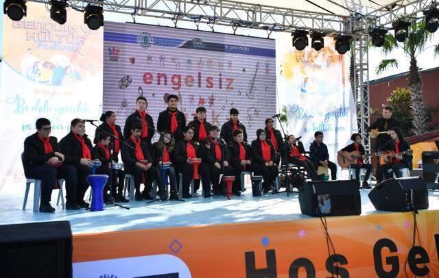 Tuzla Belediyesi, Türkiye'nin yedi bölgesinden gelen ustalarla gençleri buluşturuyor Tuzla Belediyesi, Türkiye'nin yedi bölgesinden gelen ustalarla gençleri buluşturuyor