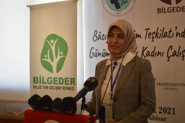 Afyonkarahisar'da Bacıyan-ı Rum Teşkilatı'ndan Günümüze Türk Kadın Çalıştayı yapıldı