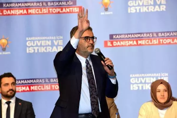 AK Parti'li Mahir Ünal'dan Zaten kimse gelmemiş ki sitemiyle ilgili yeni açıklama: Espri yaptım