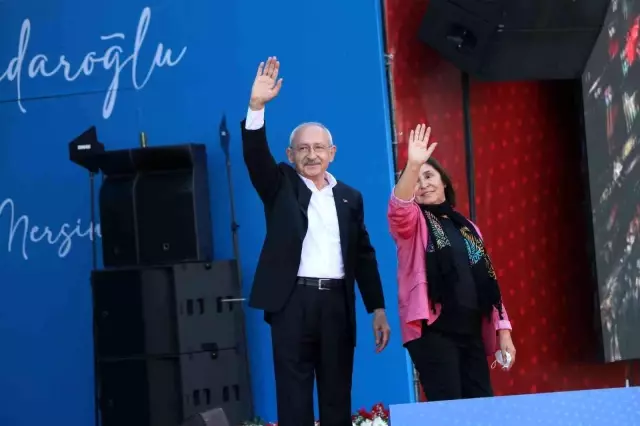 CHP Genel Başkanı Kemal Kılıçdaroğlu, partisinin 'Milletin Sesi' mitingleri kapsamında Mersin Mitingine katıldı