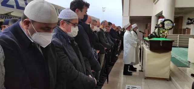Denizli tekstilinin duayen ismi son yolculuğuna uğurlandı