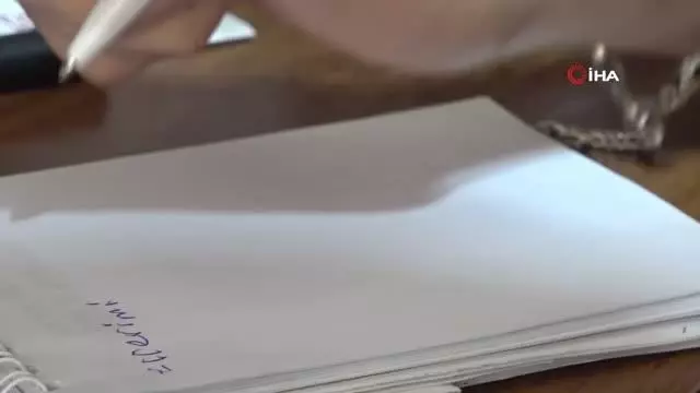 Engeli şiir yazmasına engel olamadı