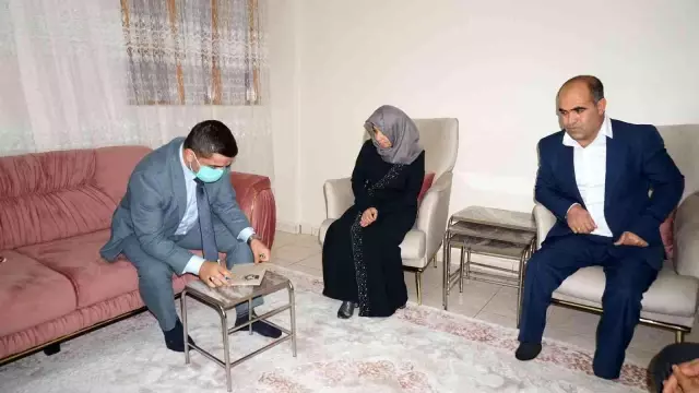 Engelli çift, Dünya Engelliler Günü'nde hayatlarını birleştirdi