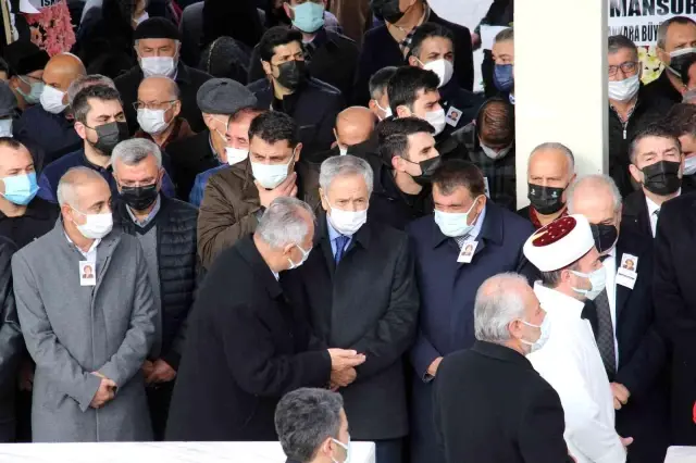 Eski Turizm ve Devlet Bakanı Güldal Akşit son yolculuğa uğurlandı