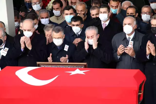 Eski Turizm ve Devlet Bakanı Güldal Akşit son yolculuğa uğurlandı