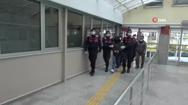 Kocaeli'de terör örgütü üyesi 3 kişi yakalandı