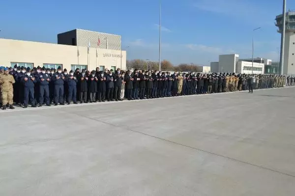 Tunceli'de şehit düşen Jandarma Astsubay Üstçavuş Celil Mutlu için tören yapıldı (2)