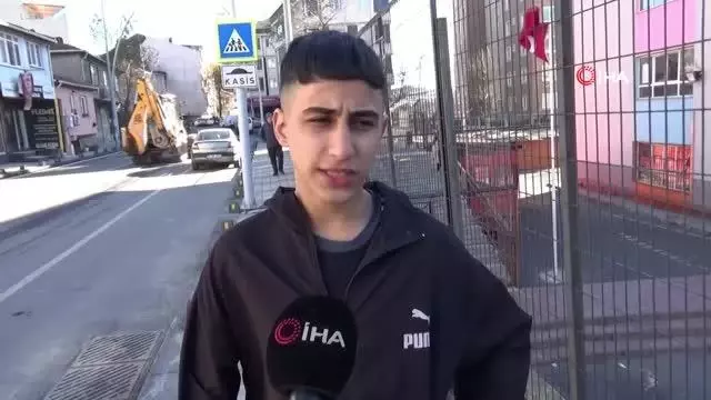 Sultangazi'de ilginç olay: 1 yıl sonra şans eseri cep telefonu bulundu