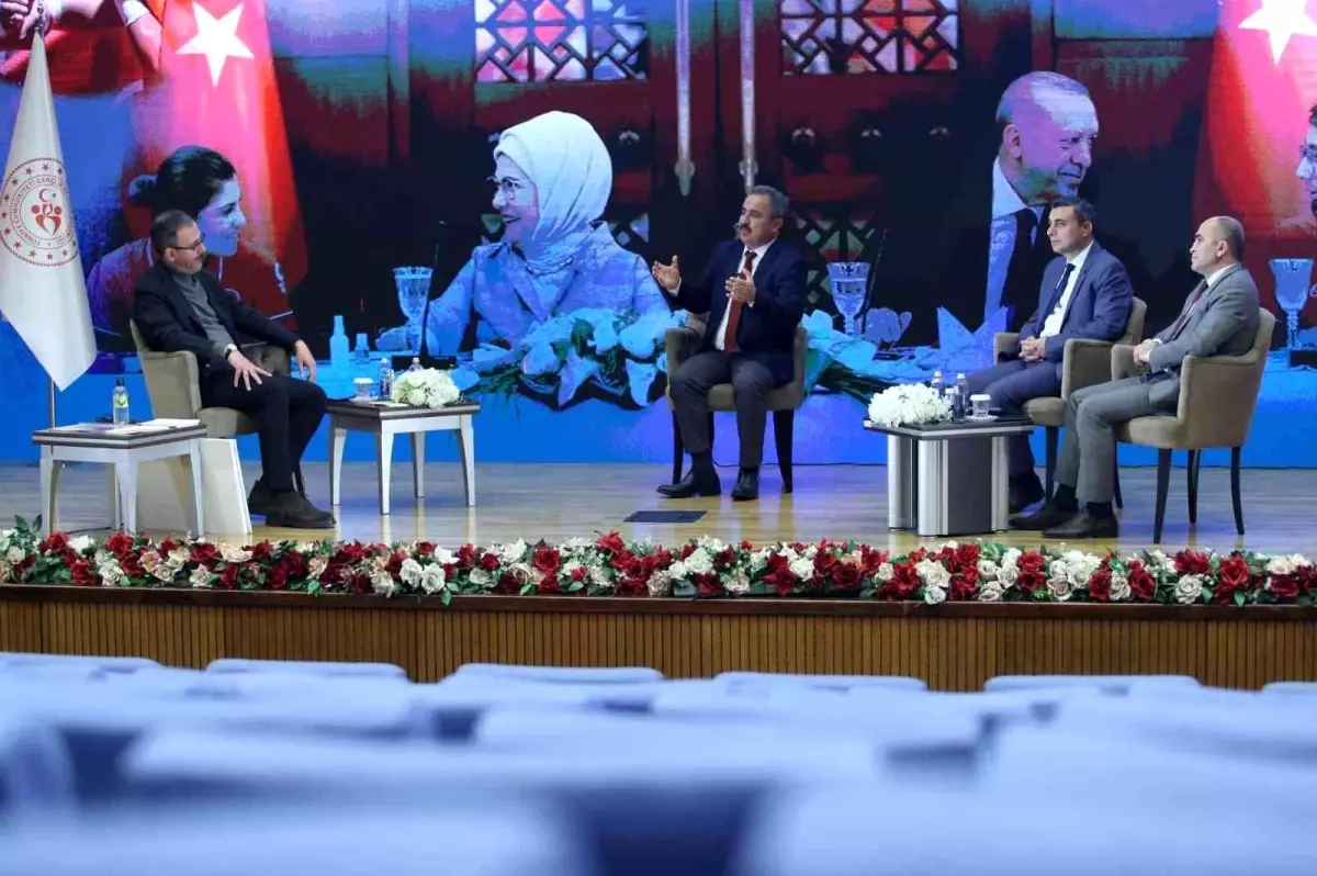 Son dakika haber: Bakan Kasapoğlu: 'Yurtlara ikinci bir üniversite felsefesiyle yaklaşıyoruz'