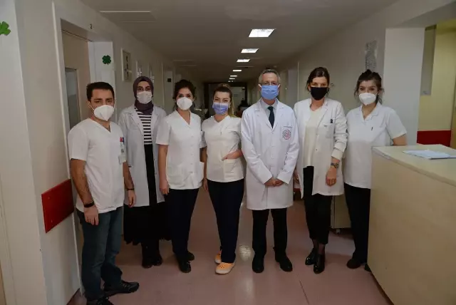 BUÜ'de kemik iliği nakli 500'ü aştı
