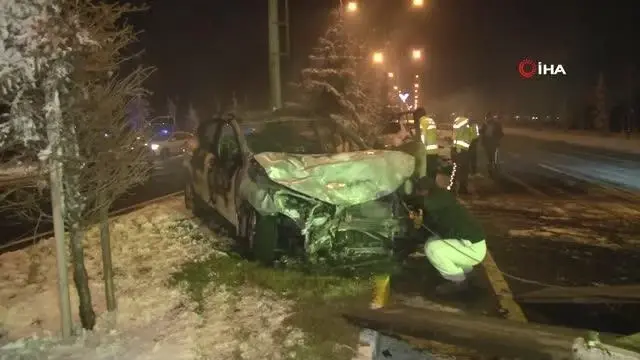 Son dakika haberi! Buzlanan yoldaki feci kazada araç yanarak kül oldu