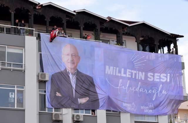 Mersin mitinginin yankıları sürerken, Kılıçdaroğlu'nun ikinci durağı olacak Kocaeli'de hazırlıklar başladı