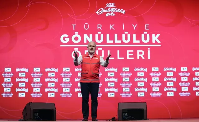 Türkiye Gönüllülük Ödülleri sahiplerini buldu