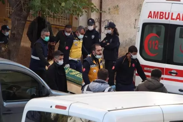 Son dakika haberi! 18 YAŞINDAKİ OĞLUNU ÖLDÜRDÜ, EŞİ VE KIZINI YARALADI