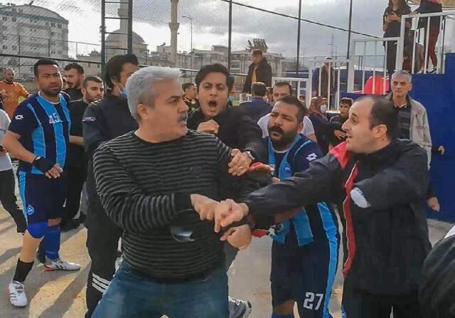 Ampute Ligi maçı savaş alanına döndü, yumruklar havada uçuştu: Ben gaziyim, senin için bacağımı verdim