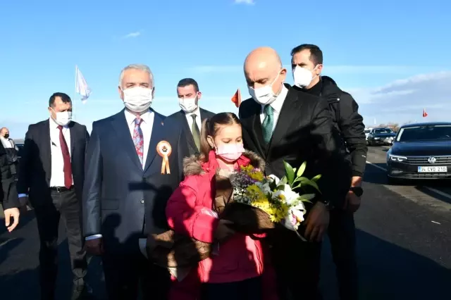 Bakan Karaismailoğlu: Hizmet etmeyi unutanların devri Türkiye'de bitmiştir