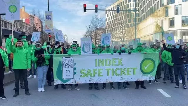 Belçika'da binlerce işçi hükümeti protesto etti: Her şey artıyor, ücretlerimiz hariç