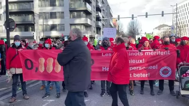 Belçika'da binlerce işçi hükümeti protesto etti: Her şey artıyor, ücretlerimiz hariç